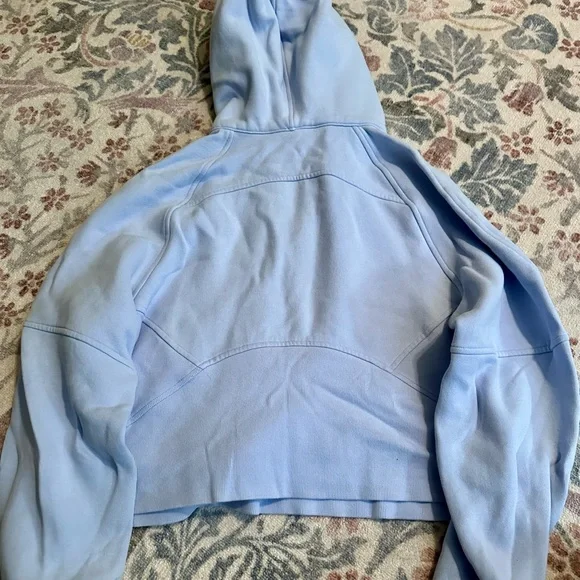 lululemon light purple cropped scuba half zip - Picture 2 of 5